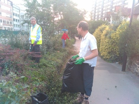 13C16AE5-EDEE-45AE-B137-60CF23C21279