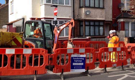 Lebanon Rd traffic island 2